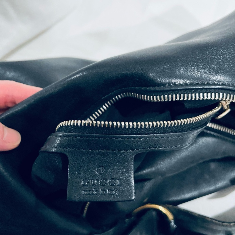 GUCCI Black Leather Medium Horsebit Hobo Shoulder Bag - Picture 10 of 14